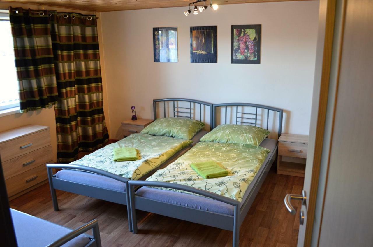 Vinařství Koliba Cejkovice (Hodonin) Exterior foto