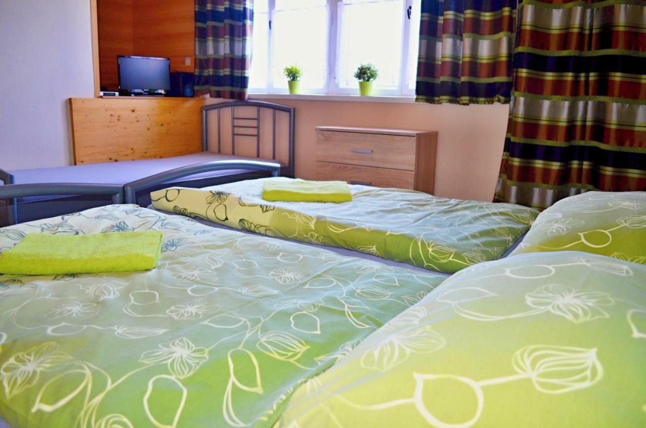 Vinařství Koliba Cejkovice (Hodonin) Exterior foto